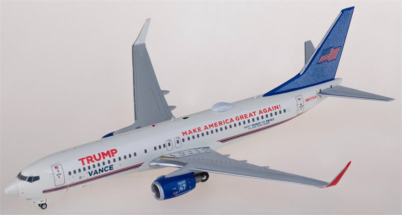 Geminijets Trump Boeing 737-800W N917XA 1:200 Aircraft Pre-built  Airliner Model Display