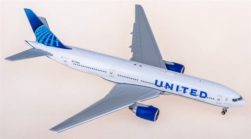 Geminijets 1:400 United Airlines Boeing 777-200ER Flaps down N798UA Diecast Model view 1