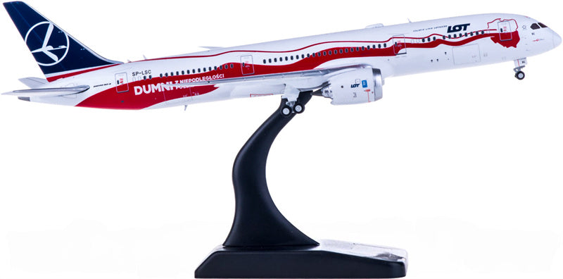 JC Wings 1:400 LOT Boeing 787-9 Proud of Poland's independence SP-LSC Diecast Model view 1