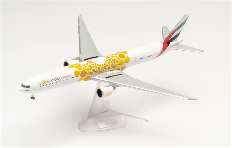 Herpa 1:500 Emirates Boeing 777-300ER A6-ECD  DIECAST Model