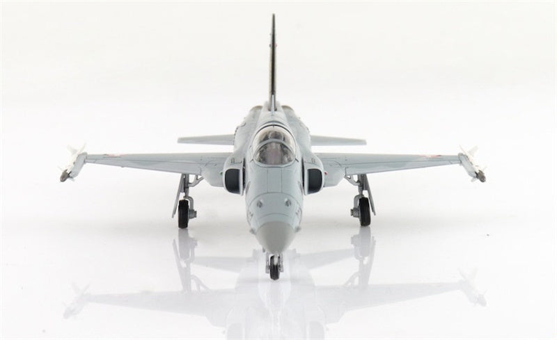 HOBBY MASTER F-5E Tiger II J-3033 Staffel 6 Swiss Air Force (re-issue with new box art) 1:72 Aircraft Pre-built Model