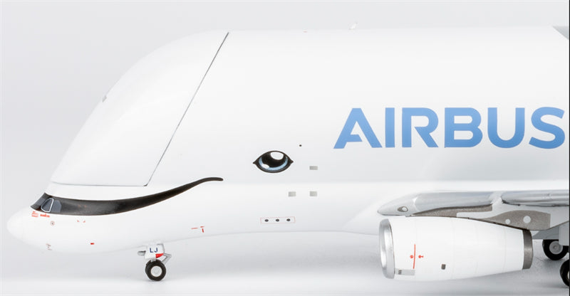 NG Models 1:400 Airbus A330-700L Beluga XL F-GXLJ Diecast Model view 6