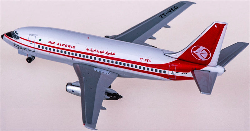 AeroClassics Air Algerie Boeing 737-200 7T-VEG 1:400 Diecast Model view 2
