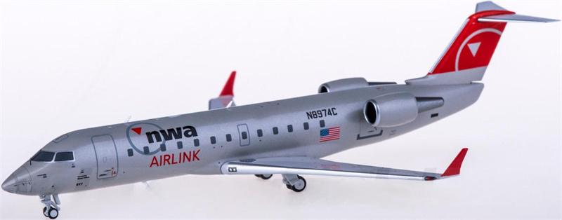 NG Models Northwest Airlines Bombardier CRJ440 N8974C 1:200 Diecast Model view 2