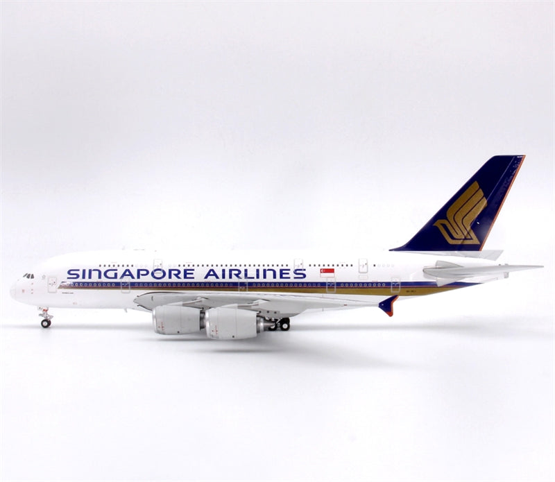 YY Wings Singapore Airlines Airbus A380-800 9V-SKJ 1:400 Diecast Model view 3