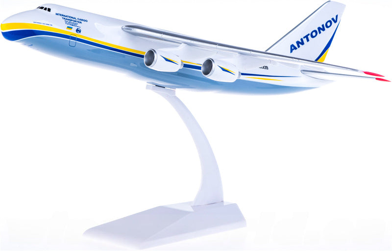 YRD Antonov An-124 UR-82009 1:200 ABS Model view 1