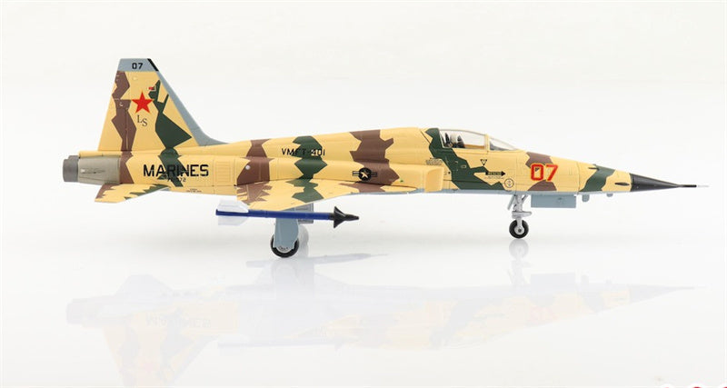 HOBBY MASTER F-5E Tiger II 761572 VMFT-401 US  Marines Yuma 2018 1:72 Aircraft Pre-built Model