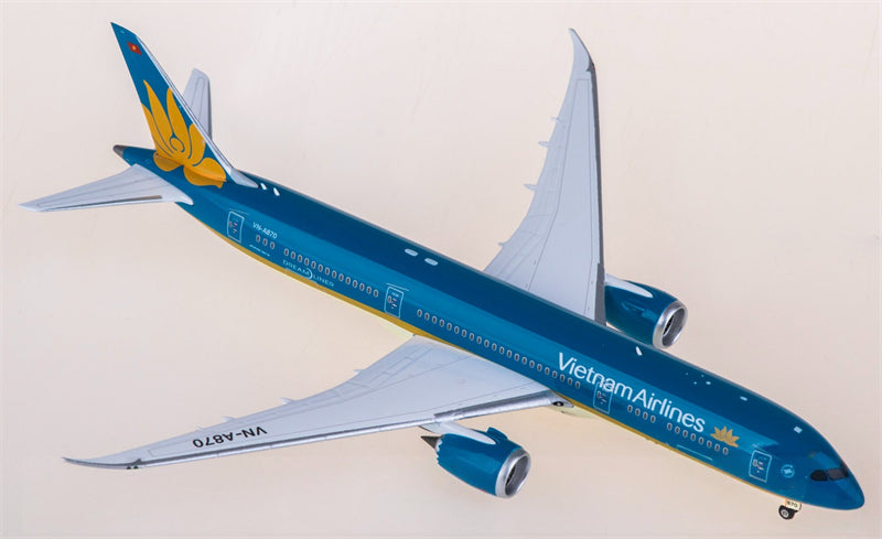 Phoenix Vietnam Airlines Boeing 787-9 VN-A870 1:400 Diecast Model view 1