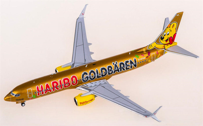 AeroPolaris 1:400 TUI Airways Boeing 737-800 D-ATUD Diecast Model view 2