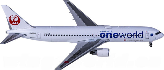 Phoenix Japan Airlines Boeing 767-300 JA8980 member of oneworld 1:400 Diecast Model view 1