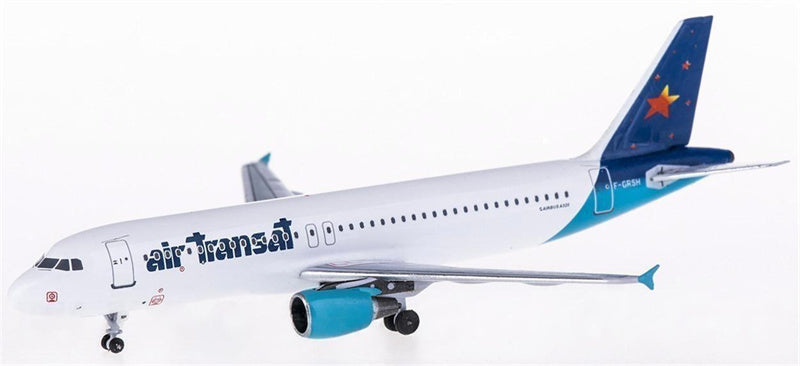 AeroClassics Air Transat Airbus A320 F-GRSH 1:400 Diecast Model view 3