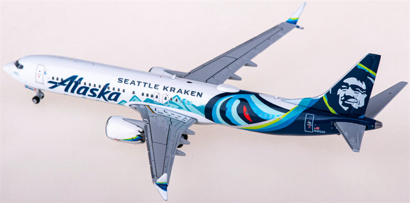 Geminijets Alaska Airlines Boeing 737 MAX 9 N915AK 1:400 Diecast Model view 2