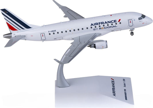 JC Wings Air France Embraer ERJ-170LR F-HBXK 1:200 Diecast Model view 1