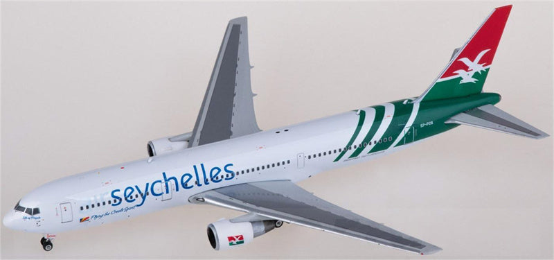 Phoenix Air Seychelles Boeing 767-300 S7-FCS 1:400 Diecast Model view 1