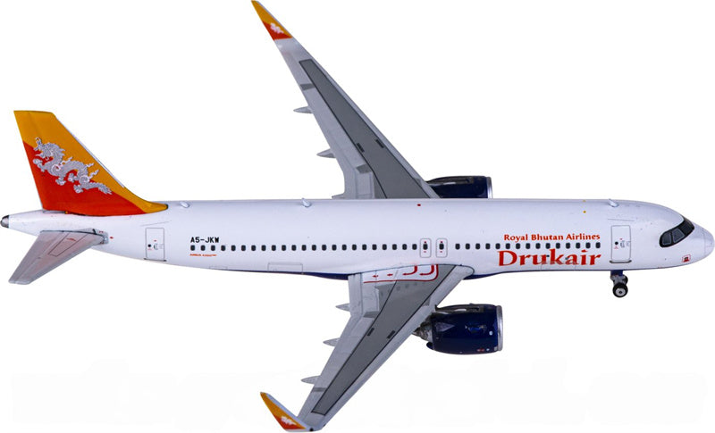 Phoenix Drukair Airbus A320neo A5-JKW 1:400 Diecast Model view 3