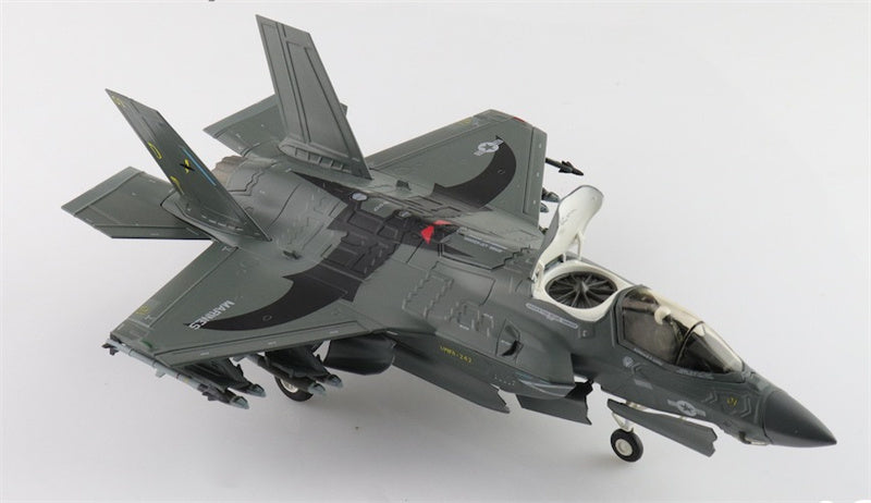 HOBBY MASTER Lockheed F35B Lightning II 169623 VMFA 242 Bats Iwakuni 2024 (beast mode) 1:72 Aircraft Pre-built Model