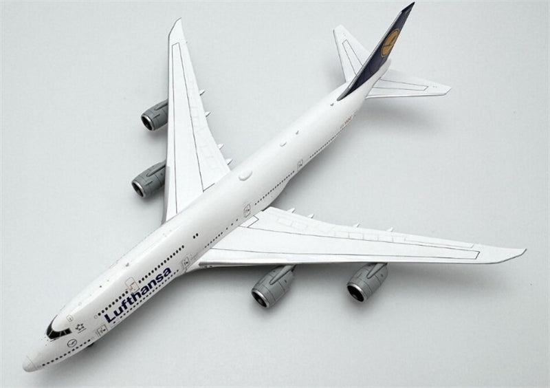 YY Wings Lufthansa Airlines Boeing 747-8 D-ABYP 1500th 1:400 Diecast Model view 1