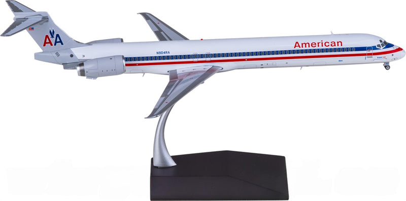 Geminijets American Airlines McDonnell Douglas MD-90 N904RA 1:200 Diecast Model view 1