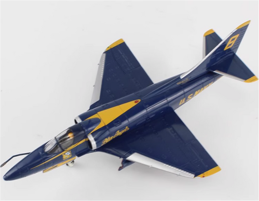 HOBBY MASTER A-4E No. 8 airplane US Navy Tokushima Aibase 2008 "Dr Nakanishi" 1:72 Aircraft Pre-built Model