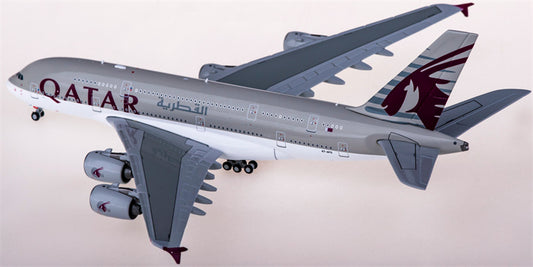 JC Wings Qatar Airbus A380 A7-APG 1:400 Diecast Model view 1