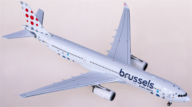 フェニックス・ブリュッセル航空 エアバスA330-300 OO-SFH 1:400スケール 飛行機組み立て済み旅客機モデルディスプレイ