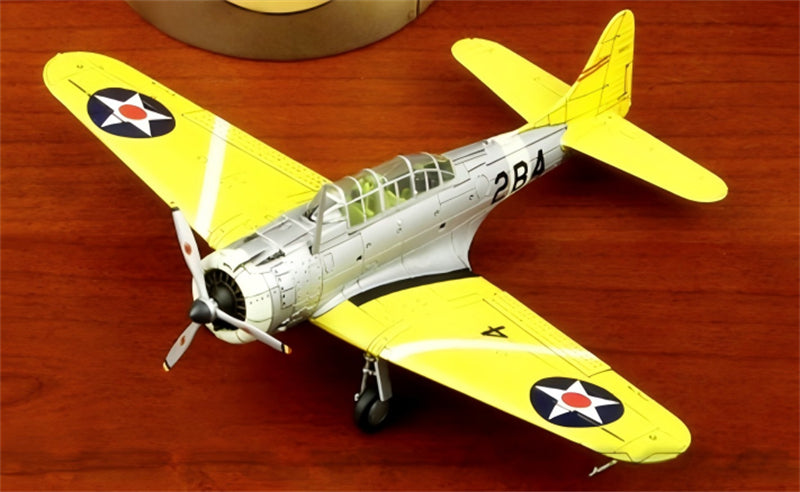 HOBBY MASTER USN SBD-2 VB-2 1:72 Model 2B4