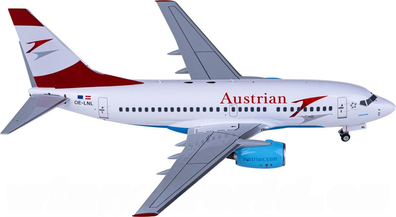 NG Models Austrian Airlines Boeing 737-600 OE-LNL 1:200 Diecast Model view 1