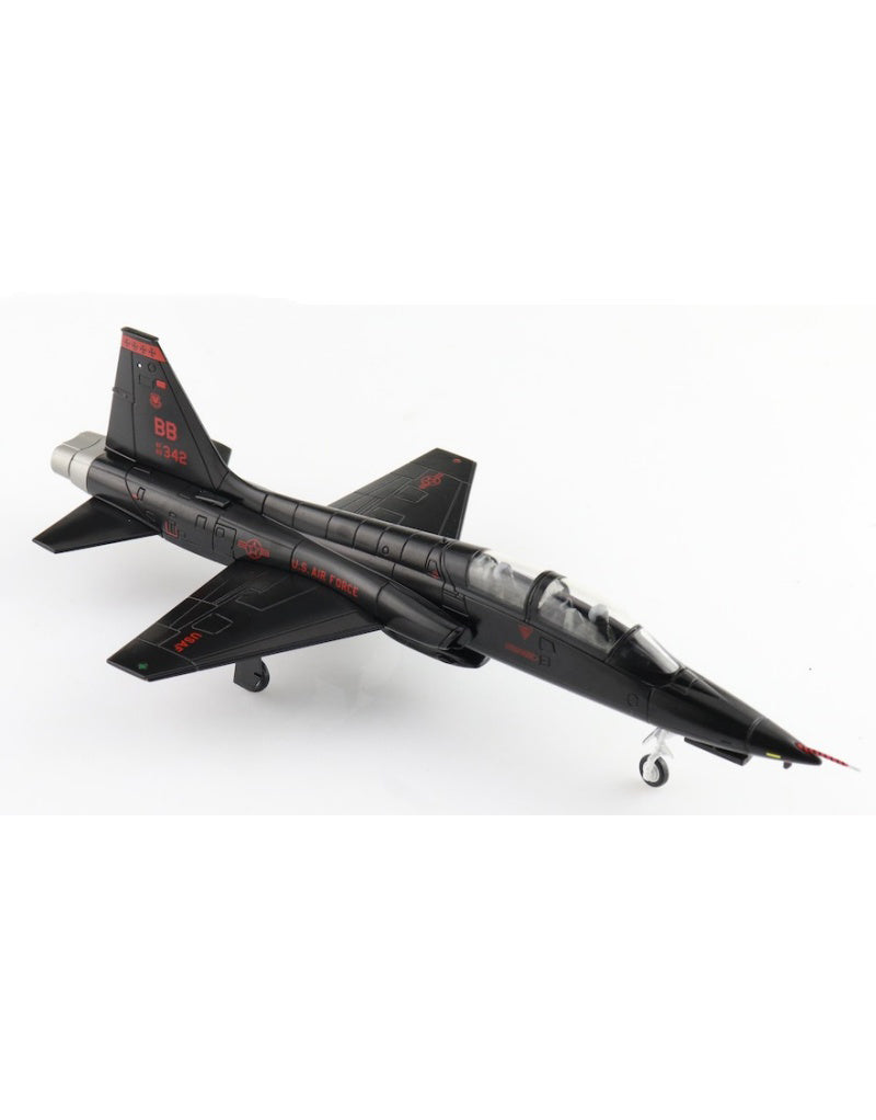 HOBBY MASTER Beale AFB T-38A USAF 1st RS/9th RW 1:72 Model 2006  Talon 65-10342