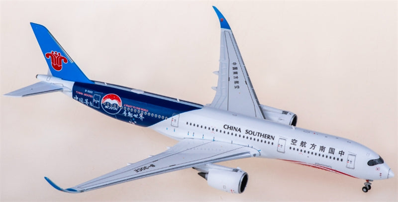 JC Wings China Southern Airlines Airbus A350-900XWB B-30CE 1:400 Diecast Model view 1