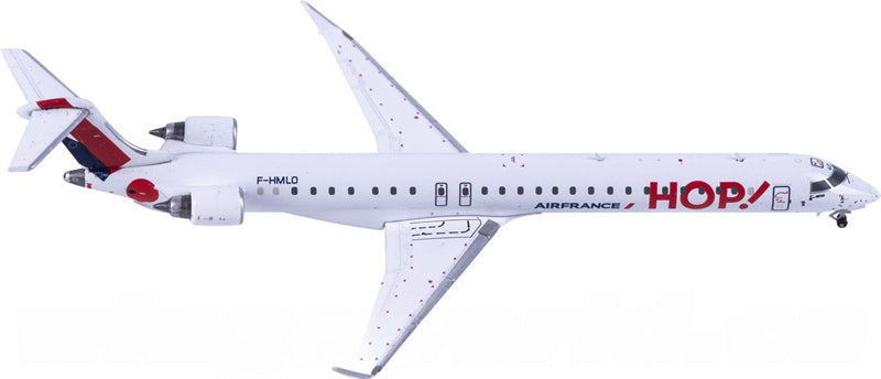 JC Wings Air France Bombardier CRJ1000EL F-HMLO 1:400 Diecast Model view 3