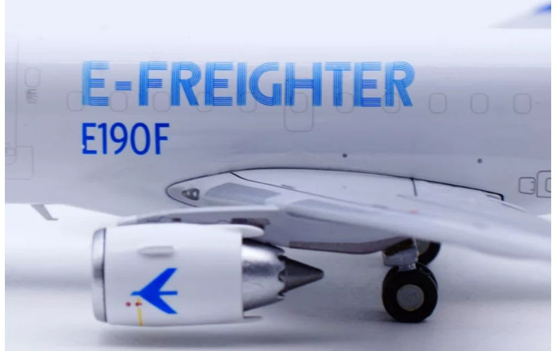 JC Wings 1:200 E-FREIGHTER ERJ-190F N986TA  DIECAST Model