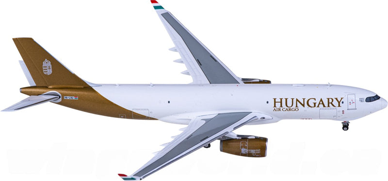 JC Wings Hungary Air Cargo for Airbus A330-200F HA-LHU 1:400 Airplane Pre-built Airliner Model Display