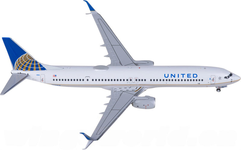 NG Models United Airlines Boeing 737-900ER N69818 1:400 Diecast Model view 2