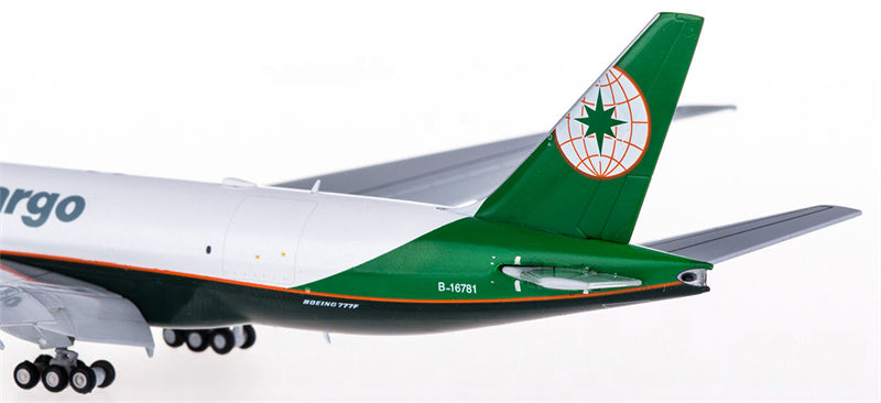 JC Wings EVA Air Cargo Boeing 777-200 B-16781 Flaps Down 1:400 Diecast Model view 5