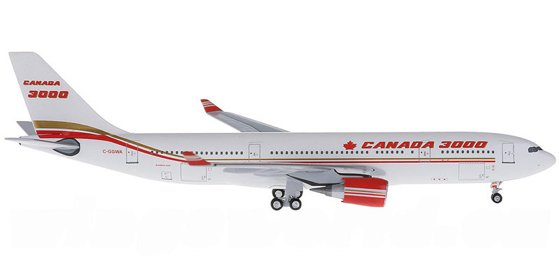 AeroClassics Canada 3000 Airbus A330-200 C-GGWA 1:400 Diecast Model view 5