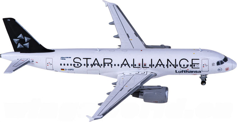 JC Wings Lufthansa Airbus A320 D-AIPD Star Alliance 1:400 Diecast Model view 2