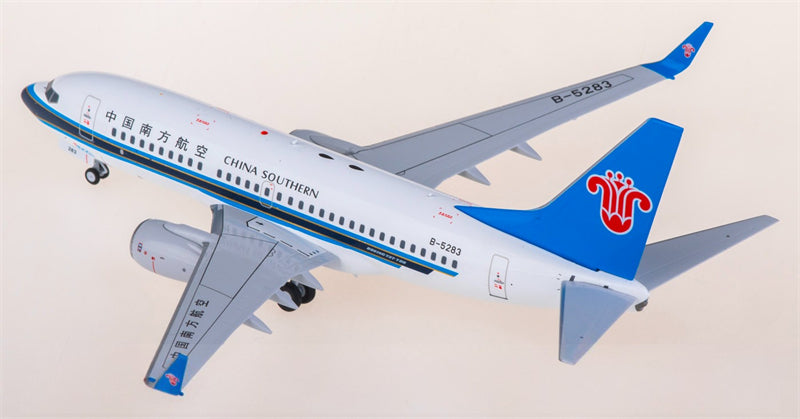 FLOZ China Southern Boeing 737-700 B-5283 1:200 Diecast Model view 2
