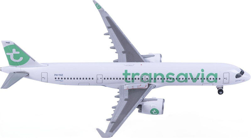 Herpa Transavia Airbus A321neo PH-YHZ 1:500 Diecast Model view 2