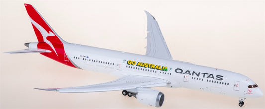 JC Wings Qantas Boeing 787-9 Dreamliner VH-ZNH flaps down 1:200 Diecast Model view 1