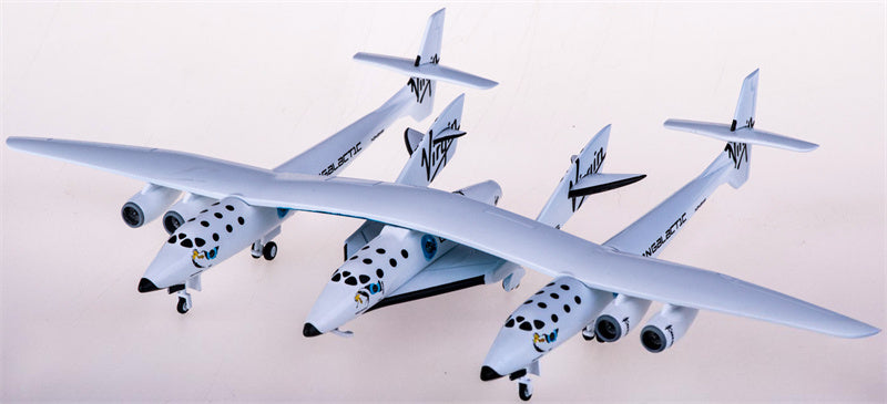 JC Wings Virgin Galactic White Knight II Space Ship No.2 N348MS 1:200 Diecast Model view 2