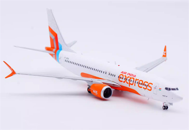 JC Wings Air India Express Boeing 737 MAX 8 VT-BXA 1:200 Aircraft Model