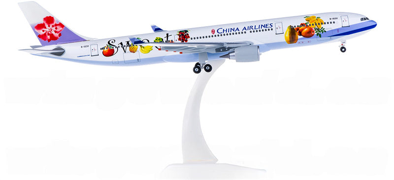 Hogan China Airlines Airbus A330-300 B-18311 Sweet Fruit 1:200 ABS Model view 1