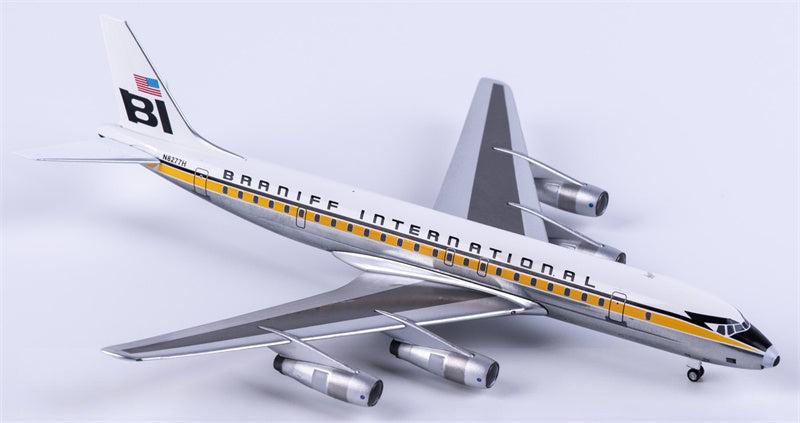 AeroClassics Braniff International Douglas DC-8 N8277H 1:200 Diecast Model view 2