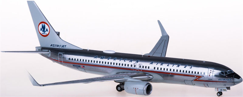 Geminijets American Airlines Boeing 737-800 N905NN Astrojet 1:200 Diecast Model view 1