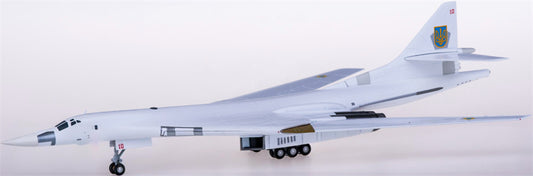 Herpa Ukrainian Air Force Tupolev TU-160 10 Heavy Bomber 1:200 Diecast Model view 1