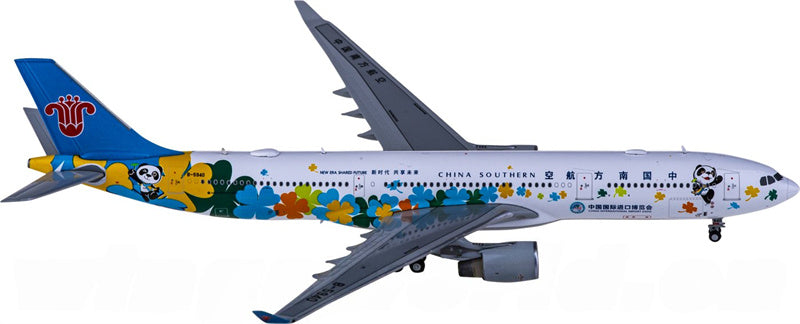 JC Wings China Southern Airbus A330-300 B-5940 1:400 Diecast Model view 1