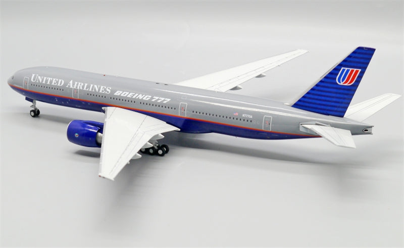 JC Wings United Airlines Boeing 777-200 N777UA 1:200 Diecast Model view 4