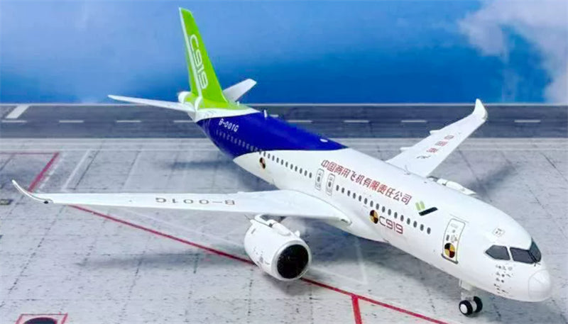 PandaModel 1:400 COMAC C919-100ER B-001G DIECAST Model