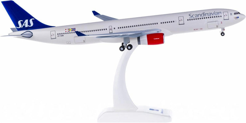 Hogan SAS Airbus A330-300 OY-KBN 1:200 ABS Model view 1