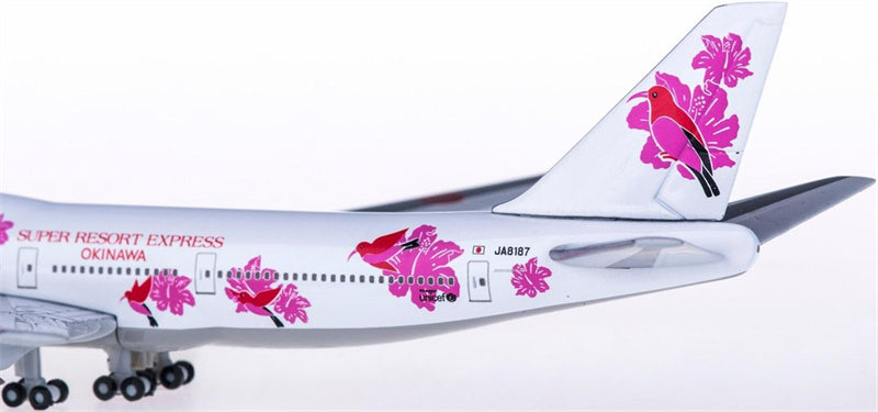 Hogan Japan Airlines Boeing 747-300 JA8187 1:500 ABS Model view 5